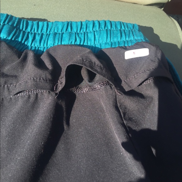 SHORTS 🐬 - Picture 4 of 7